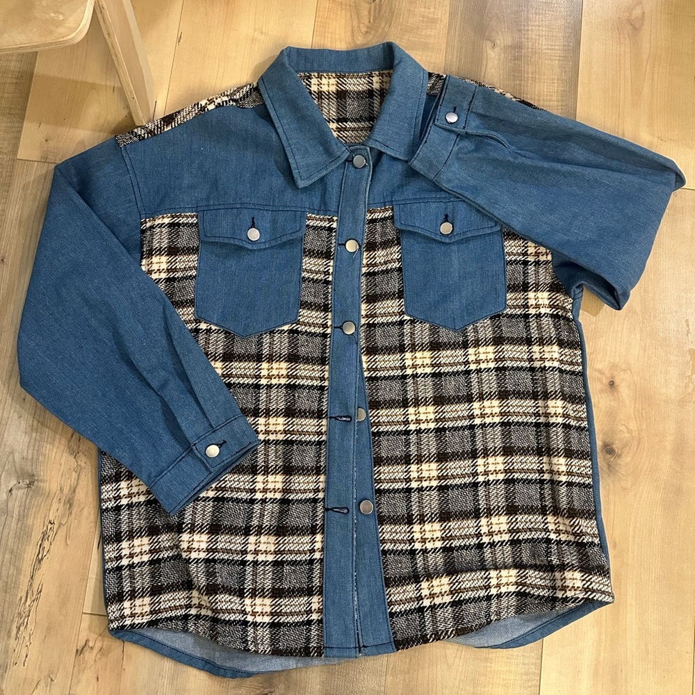 Vintage denim jacket with flannel